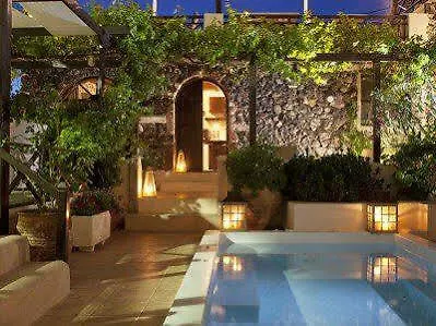 Lava & Lounge 3* סנטוריני